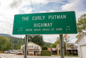 Curly Putnam Highway sign